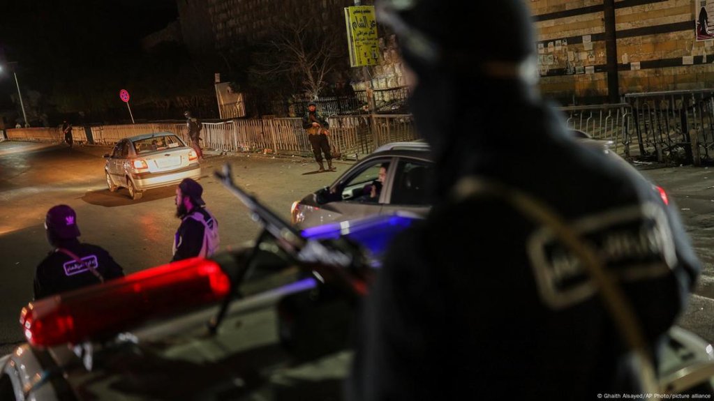 Hundreds of people are believed to have been killed in violence in and around the city of Latakia since March 6, 2025 - with Syria's interim government sending in military reinforcements to help contain the situation | Photo: Ghaith Alsayed/AP Photo/picture-alliance