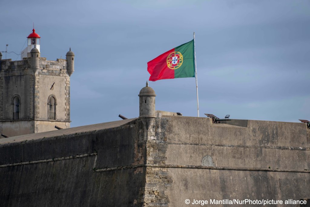 File photo used as illustration: Portugal has a very low acceptance rate for offering protection or asylum to applicants | Photo: Jorge Mantilla / Nur Photo / picture alliance