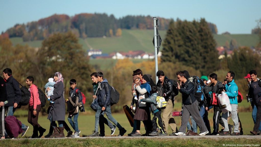 Germany took in hundreds of thousands of refugees in 2015, above all people fleeing the civil war in Syria | Photo: Johannes Simon/Getty Images