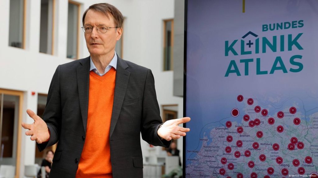 Health Minister Karl Lauterbach has sounded the alarm over a dramatic shortage of doctors | Photo: Metodi Popow / IMAGO