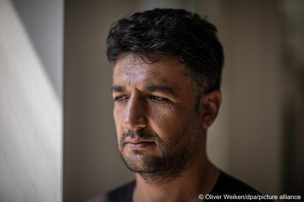 Tawfiq Bashardost translated as the German militiary interrogated Taliban fighters, 'they know my face' he told dpa | Photo: Oliver Weiken/dpa/picture-alliance