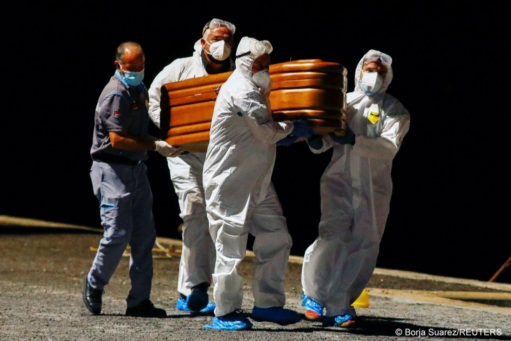 Migrants say they can't find closure until they have certainty about a loved one's death | Photo: Borja Suarez/Reuters