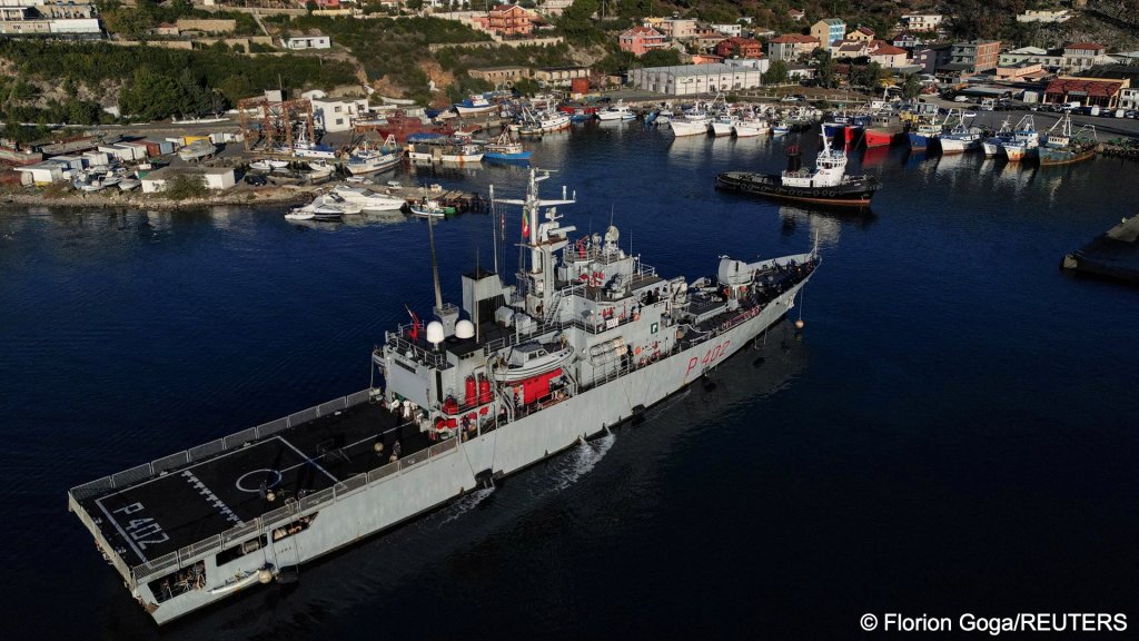 The Italian government is determined to try and make its Albanian deal work, as it hopes it will havea deterrent effect on migrants crossing the Mediterranean | Photo: Florion Goga / Reuters