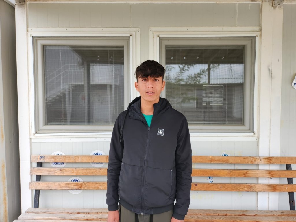 Sixteen-year-old Mohammad Azim said he was returned to Greece three times by border police before finally being given the opportunity, on the fourth attempt, to register as an asylum seeker and remain at the Vinojug transit center. Gevgelija, North Macedonia, October 2025 | Photo: InfoMigrants