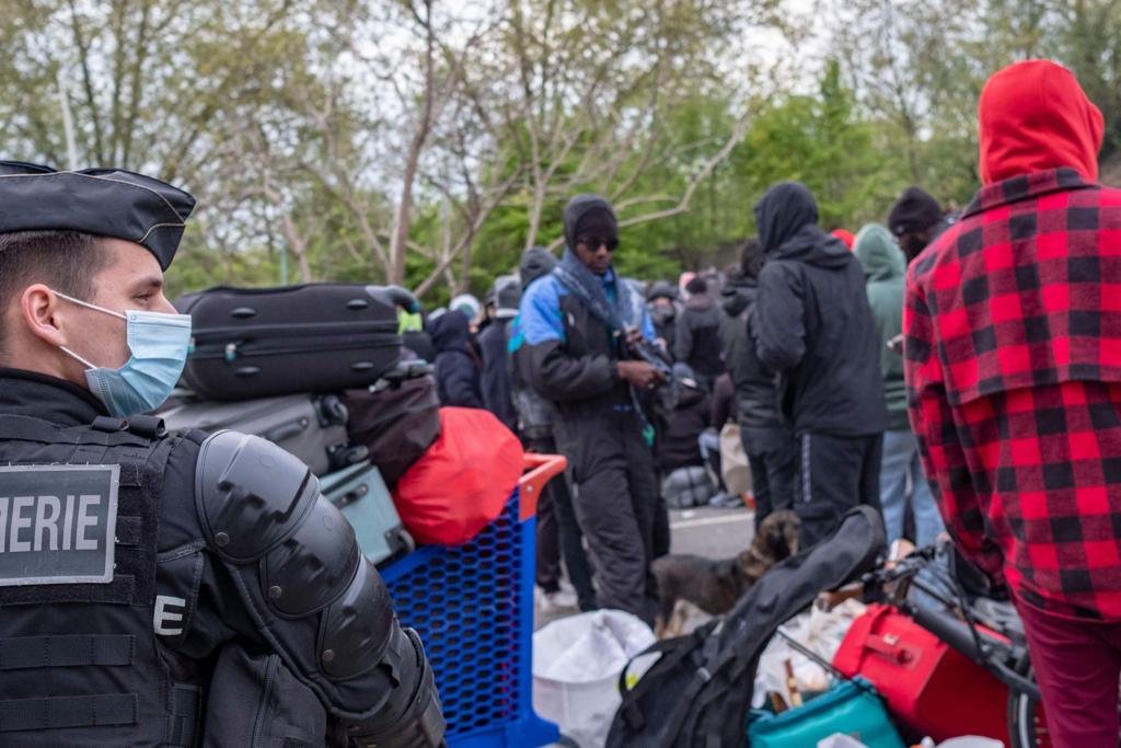 A hundred members of the police were mobilized on Wednesday morning for the dismantling of the "Unibéton" squat | Photo: Aurélie Ruby / InfoMigrants