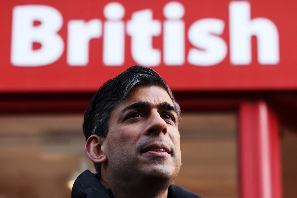From file: Britain's Prime Minister Rishi Sunak threatens to use the tools in the new legislation to ignore foreign courts if needed | Photo. Dan Kitwood/Pool via Reuters