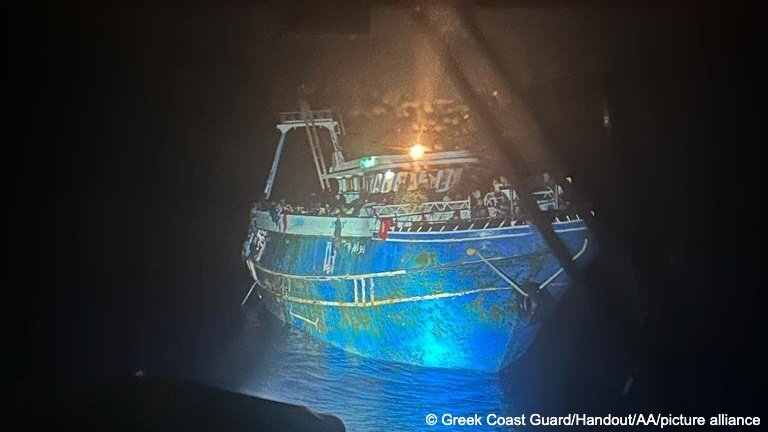 The fishing trawler that sank off Pylos, Greece on June 14, 2023 was carrying up to 750 people | Photo: picture alliance / AA | Greek Coast Guard/Handout