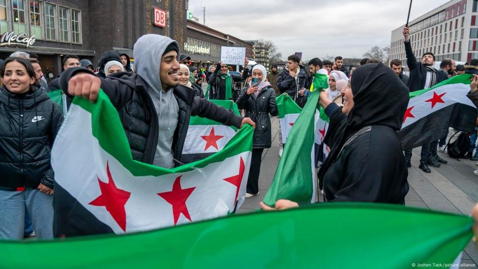 File photo: With the fall of the Assad Regime in December, fewer Syrians are applying for asylum, leading to an overall decline in asylum claims across the EU | Photo: Jochen Tack/ picture alliance