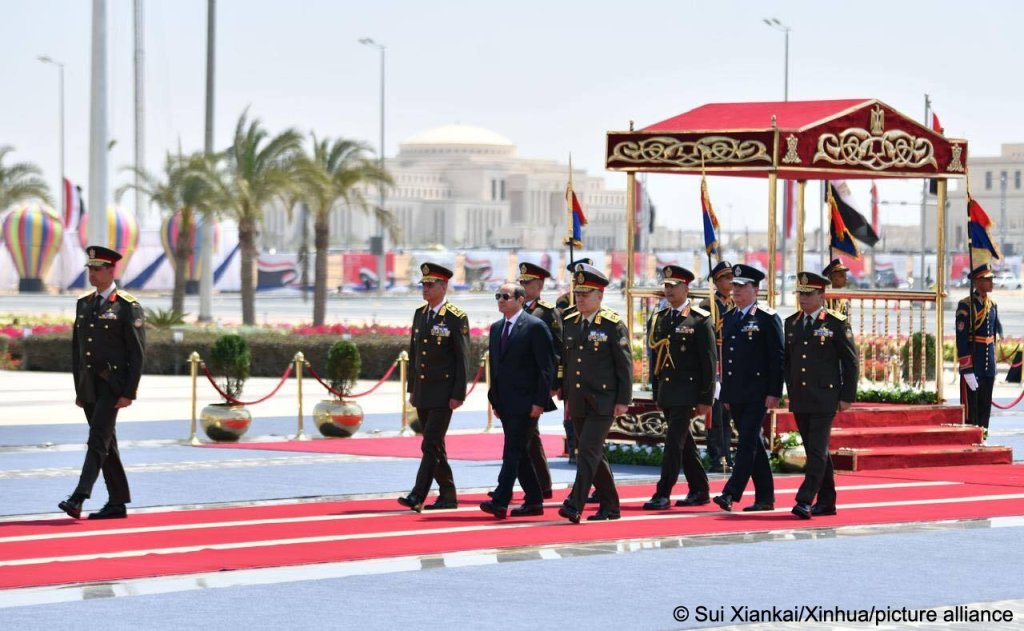 File photo: Egyptian President Abdel- Fattah al- Sisi has to ratify the new law proposal | Photo: Sui Xiankai /Egyptian Presidency / Xinhua/ picture alliiance