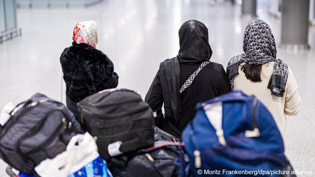 File photo: Women who were among the group of vulnerable and endangered Afghans taken in by Germany on October 20, 2025 | Photo: Moritz Frankenberg/dpa/picture-alliance