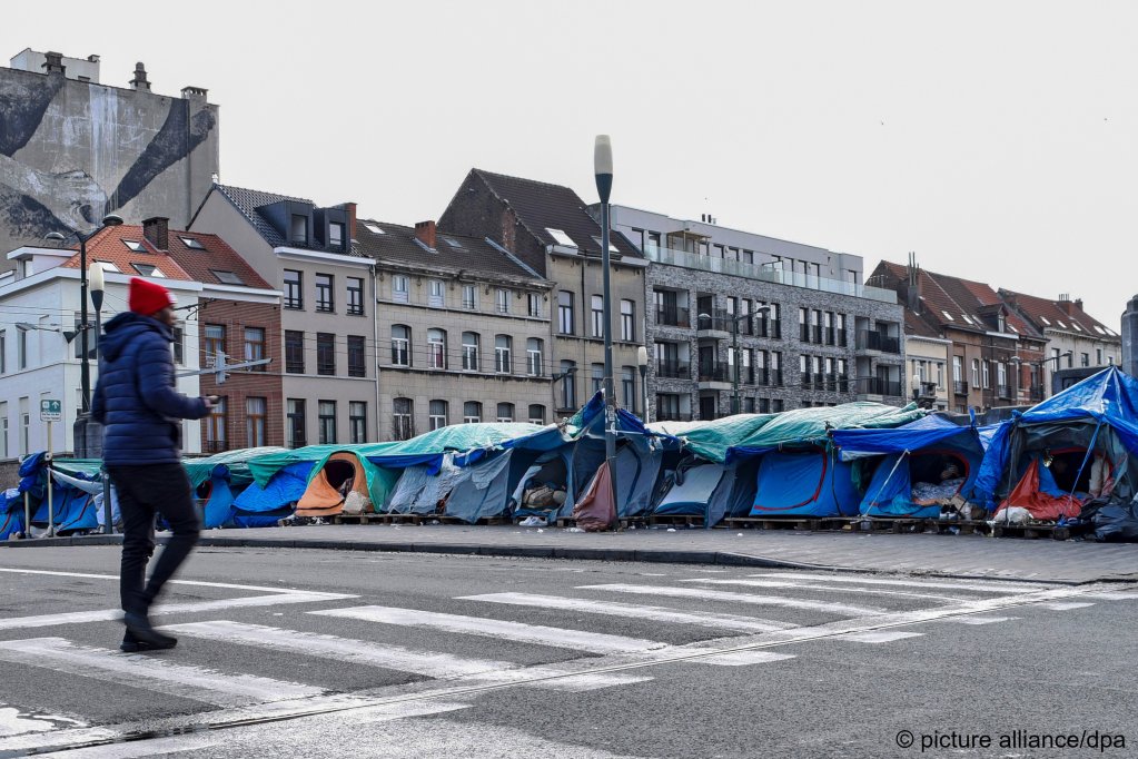 A shortage of accommodation forced asylum seekers to sleep outdoors in Brussels | Photo: Mia Bucher