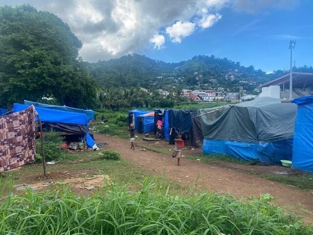 Le camp de migrants de Cavani, à Mamoudzou, à Mayotte, en février 2024. Crédit : Lola Fourmy / RFI