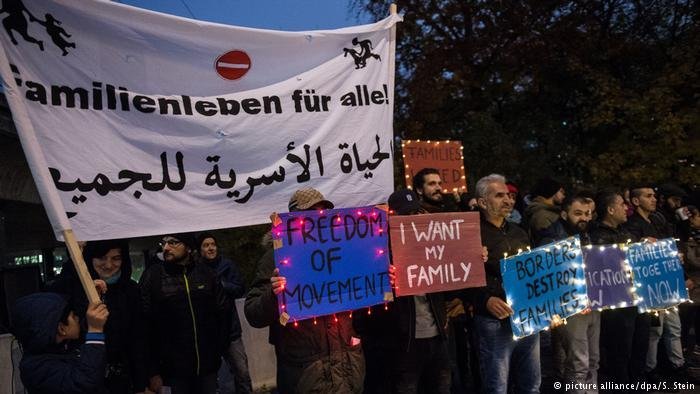 From file: A demonstration in Germany calling for an easier process of family reunification for refugees and asylum seekers | Photo: picture alliance / dpa / S. Stein 