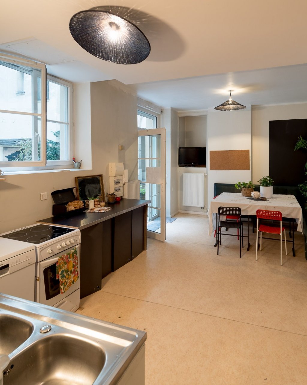 The kitchen is one of the common areas for all roommates | Photo: RIVP
