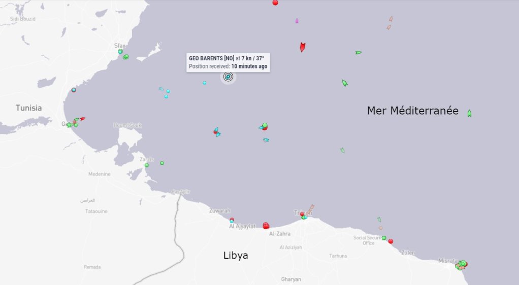 À la date du 18 août 2021, le Geo Barents se trouvait au large des côtes libyennes. 