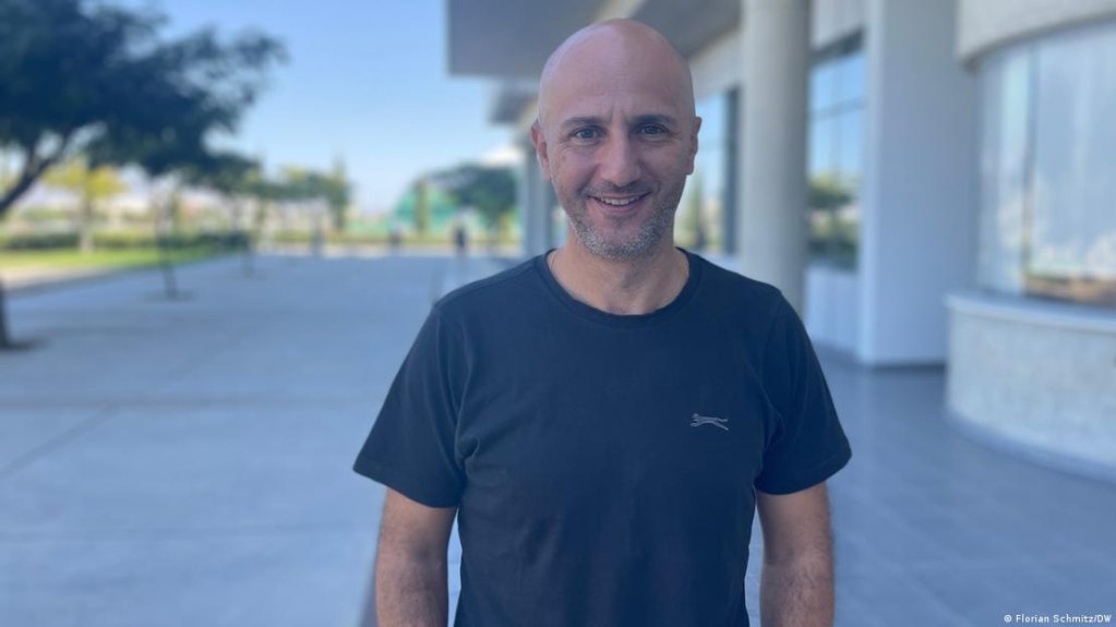 Political scientist Antonis Ellinas says that racist stereotypes and xenophobia have become more prevalent in Cypriot society in recent years | Photo: Florian Schmitz/DW