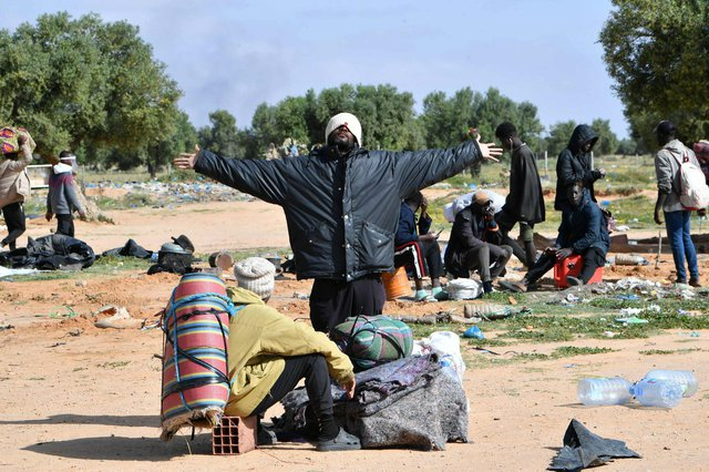 Thousands of sub-Saharan migrants have been push out from their informal camps in El Amra in Tunisia's Sfax governatorate in recent weeks | Photo: Paolo Paluzzi / ANSA