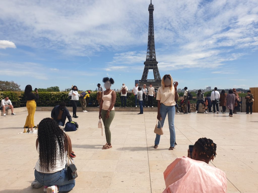 Parmi les activités proposées aux jeunes hébergées, des sorties à Paris. Crédit : équipe Women's House