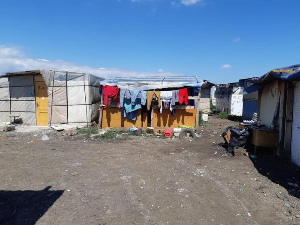 From file: A migrant worker encampment in the Foggia region | Photo: ANSA/Elemosineria Apostolica 