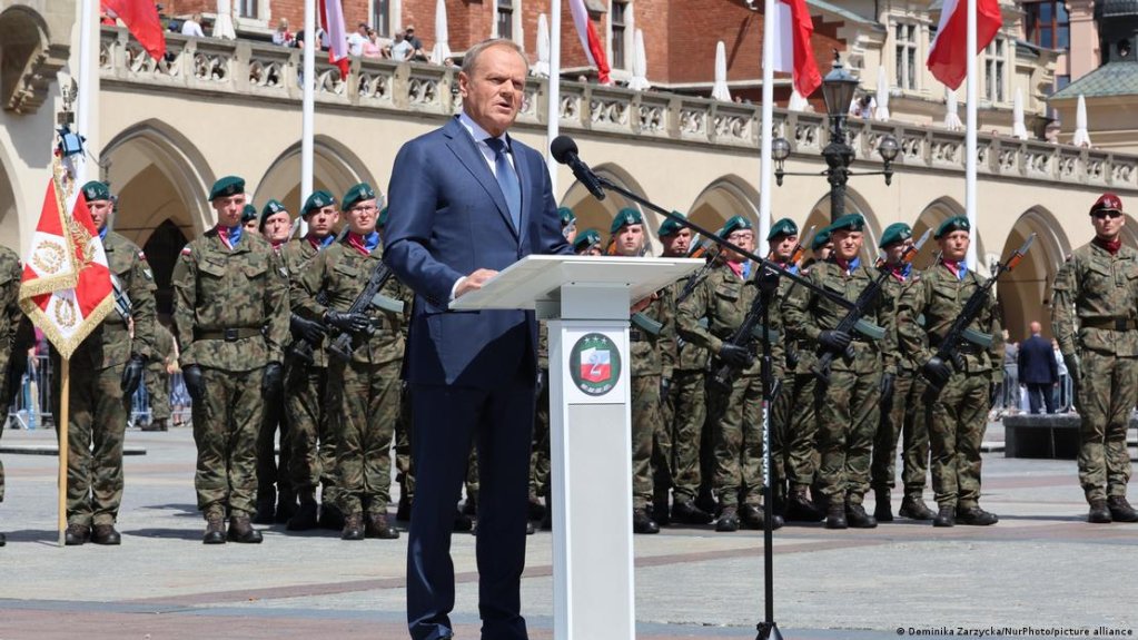 The government of PM Donald Tusk has restored a buffer zone at the border, which came into effect on Thursday. | Photo: Dominika Zarzycka/NurPhoto/picture alliance