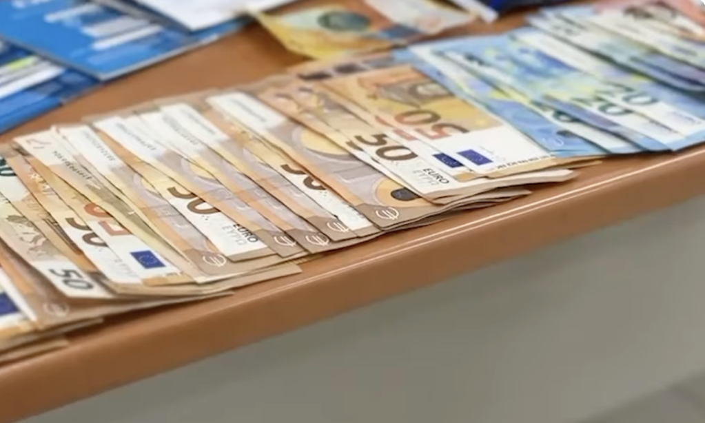Cash confiscated from the network in Lanzarote| Source: Spanish police screenshot