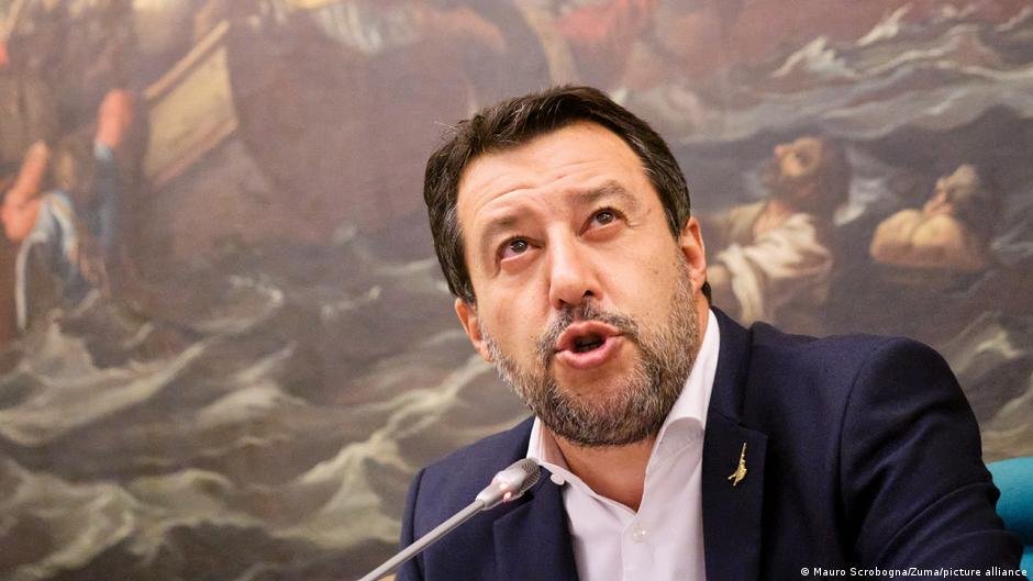 Matteo Salvini is on trial for alleged deprivation of liberty and abuse of authority, as he continues to campaign for reelection | Photo: Mauro Scrobogna/Zuma/picture-alliance
