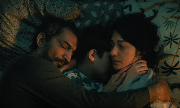 Selma lives through an impossible reunion with her husband | Photo: TS Productions