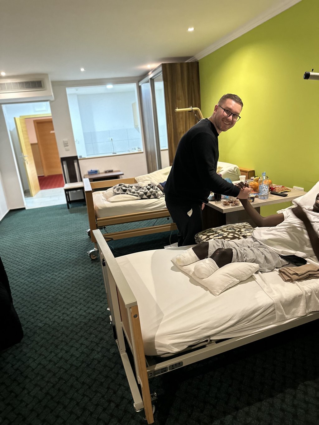 
Nihad Suljić from Djeluj.ba regularly visits the three men in care. "I will continue to speak out and fight for these men and others in similar situations." © Nihad Suljić/Djeluj.ba