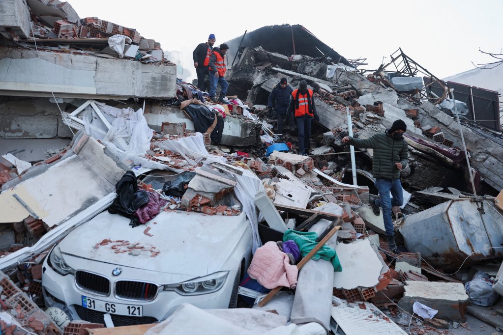 خرابه های شهر هایتای در ترکیه پس از زلزله. عکس: رویترز