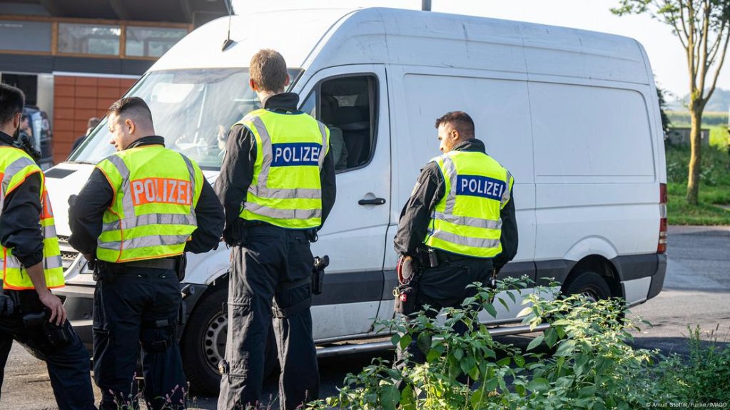 Extra border checks present staffing challenges | Photo: Arnulf Stoffel/Funke /  IMAGO