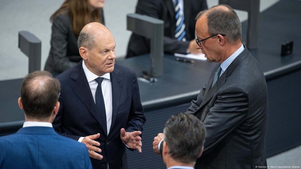 Chancellor Olaf Scholz (SPD, at left) and CDU leader Friedrich Merz are looking for consensus | Photo: Hannes P. Albert / dpa / picture alliance