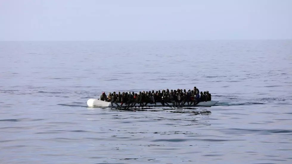 File photo: An inflatable boat carrying migrants rescued by the Libyan coast guard in the Mediterranean Sea on January 15, 2018 | Photo: Reuters