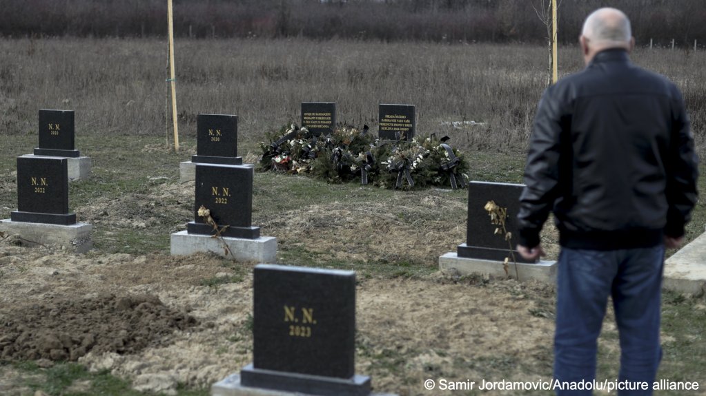 A view of the cemetery of irregular migrants who drowned while trying to cross the Drina River between Serbia and Bosnia and Herzegovina | Photo: Samir Jordamovic / Anadolu