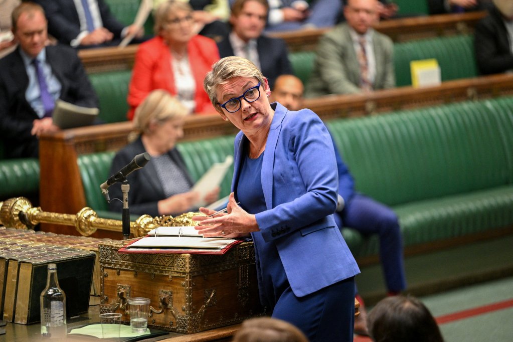 British Secretary of State for the Home Department Yvette Cooper delivers a statement at the House of Commons in London, Britain, September 1, 2025 | Photo: House of Commons/Handout via REUTERS