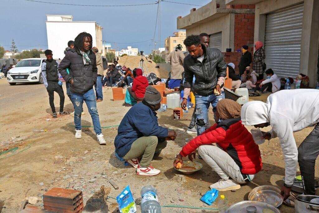 Black migrants have been arrested and detained in greater numbers in recent weeks. Zarzis, in southern Tunisia, in February, 2022 | Photo: Fathi Nasri/AFP