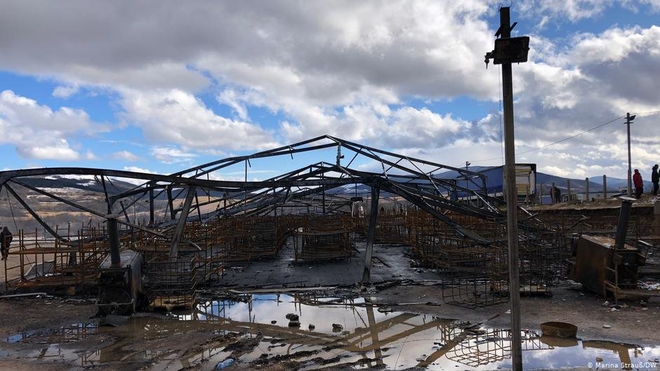 The Lipa Camp burnt down, but many of its inhabitants have returned | Photo: Marina Strauss/DW