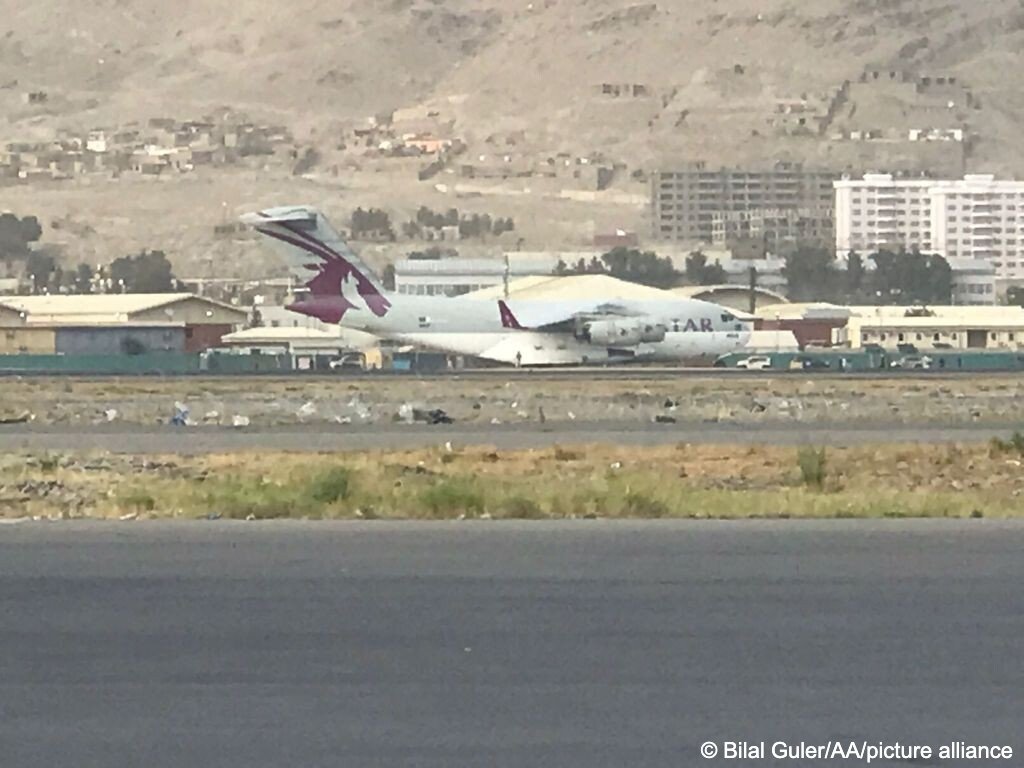 File photo used as illustration: The deported man was flown from Vienna, via Istanbul to Kabul airport, although not on this plane | Photo: Bilal Guler / Anadolu Agency