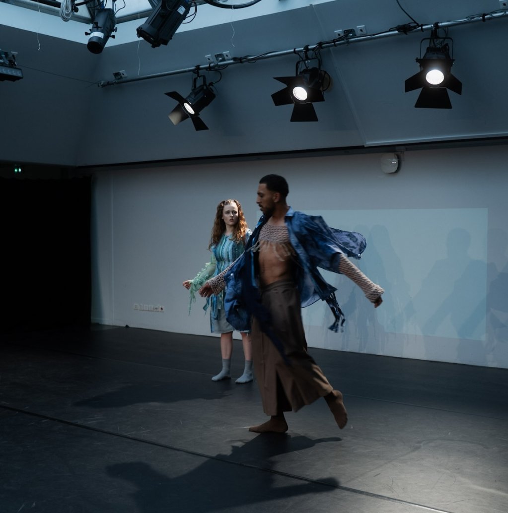 Juliette Madinia Grand and Krisildo Guce perform in the Wave on April 17, 2026 | Photo: O'neal Dantzer