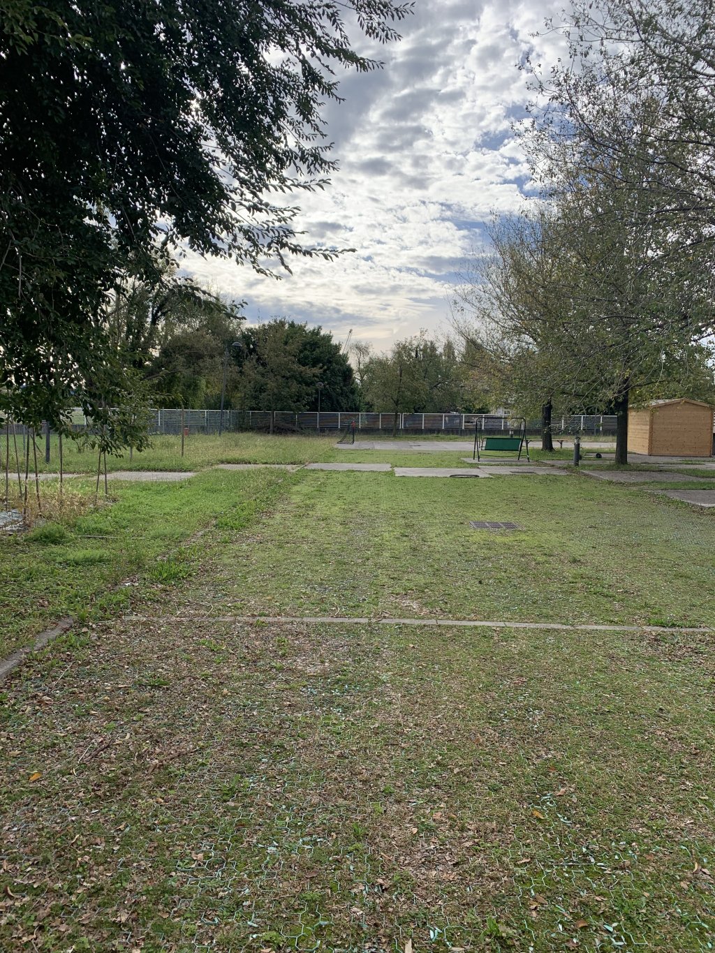 There is lots of space outside the community house at Monfalcone for young migrants, many of whom hail from South Asia, to play cricket | Photo: Emma Wallis / InfoMigrants
