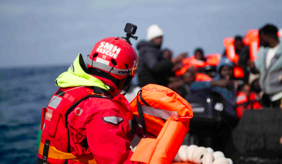 File photo used as illustration: A crew from the organization SMH helps migrants in the Mediterranean | Source: X account from SMH @maydayterraneo