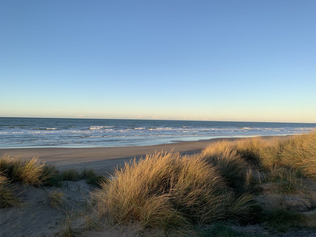 A environ 10km de la frontière belge, la plage de Leffrinckoucke est un lieu prisé des départs de migrants |  Photo : InfoMigrants