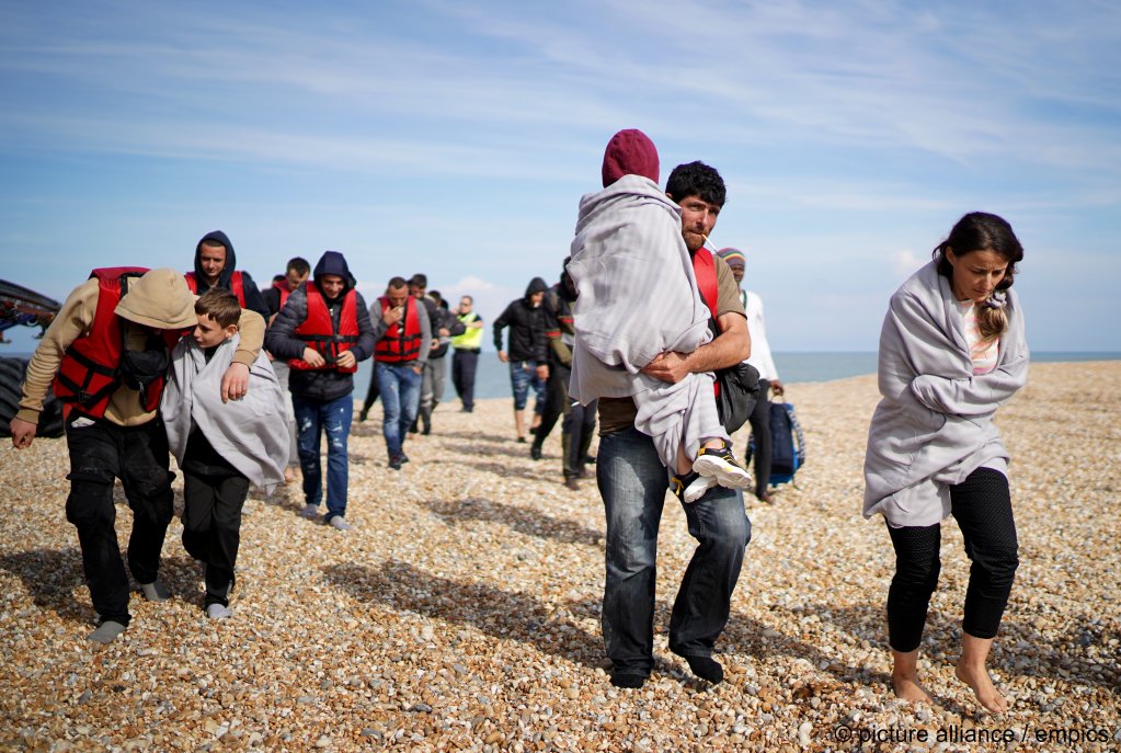 From file: A group arrives in Dungeness, Kent, United Kingdom | Photo: Gareth Fuller/PA