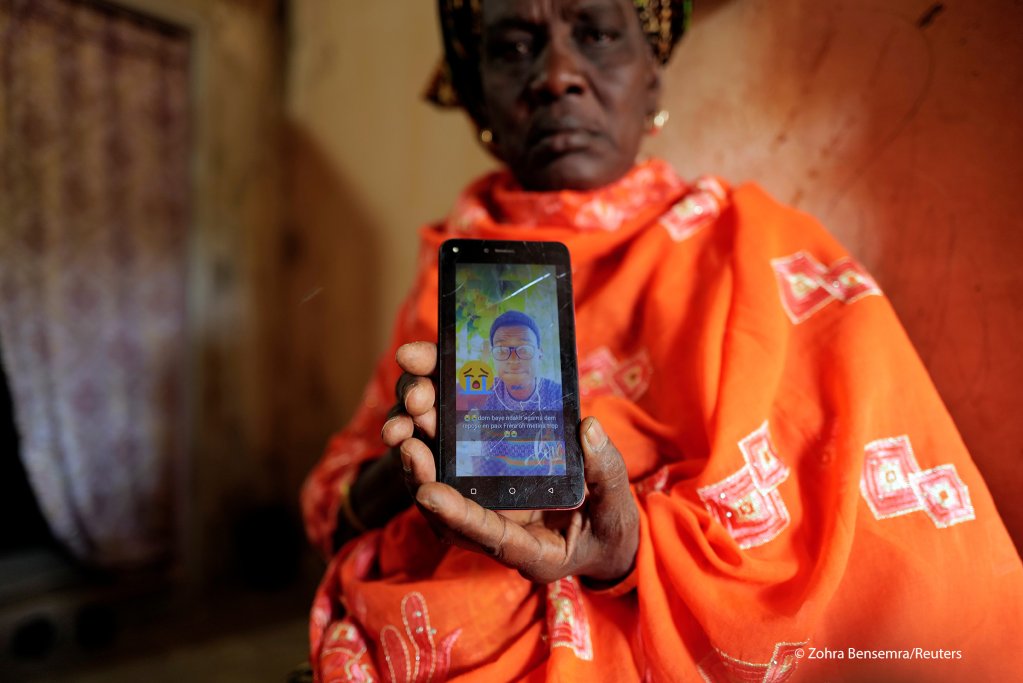فقدت أميناتا غوي ابنها في غرق السفينة قبالة ساحل السنغال في أكتوبر2020