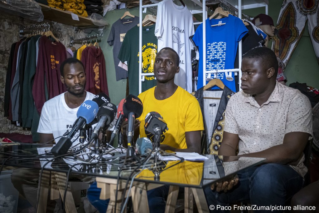 Lamine Sarr, spokesperson for the Street Vendor Trade Union, in 2019 | Photo: Paco Freire/SOPA Images