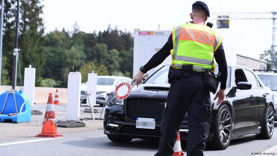 Germany is currently conducting checks at all its land borders but cannot keep renewing this six-month emergency indefinitely | Photo: IMAGO/Revierfoto