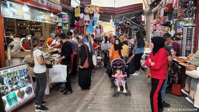 صورة للاجئات سوريات في تركيا