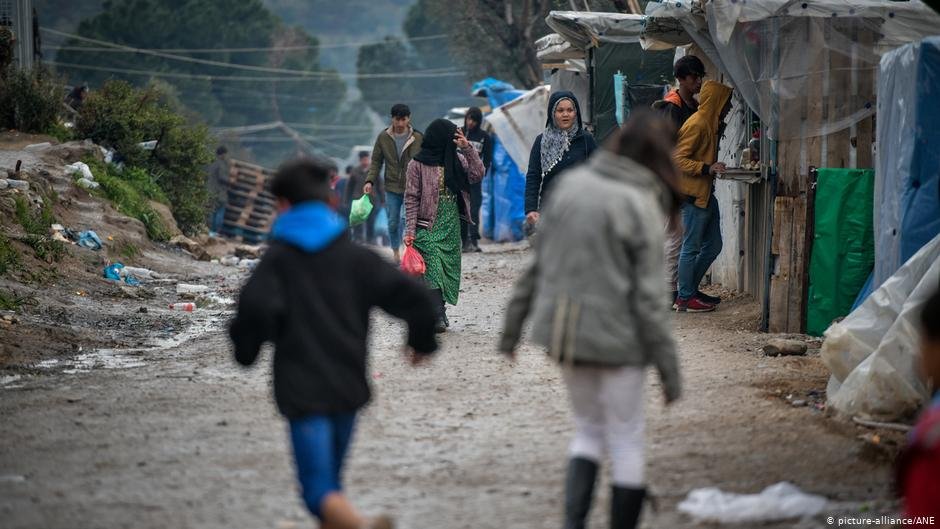 Previously, camps on the Greek islands were full well beyond capacity. The Greek authorities say the new camps are an improvement | Photo: picture-alliance/ANE