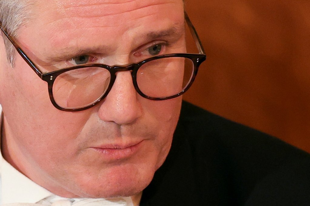 British Prime Minister Keir Starmer rejects the notion that the scheme with France could potentially lead to human rights violations | Photo:Mina Kim / Reuters