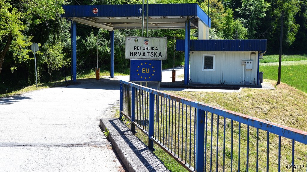 The border crossing between Croatia and neighboring Slovenia, in village of Donje Prilisce on where four migrants were found dead on May 4, 2026 | Photo: AFP
