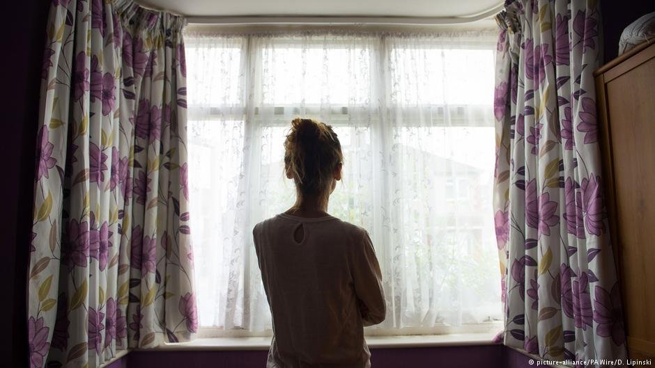 From file: A 23-year-old trafficking victim finds refuge in a UK safe house | Photo: D. Lipinski / picture alliance / PA Wire